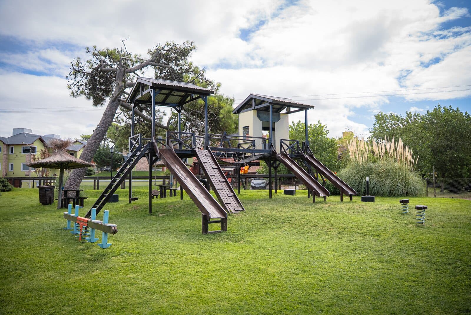 La plaza de juegos
